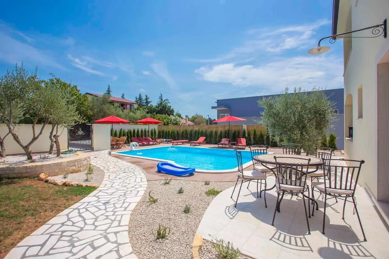 Apartment In Nova Vas/Istrien 10147 Нова-Вас